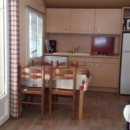 Holiday home Les Chrisalies Pont-Saint-Esprit