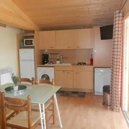 Holiday home Les Chrisalies Pont-Saint-Esprit